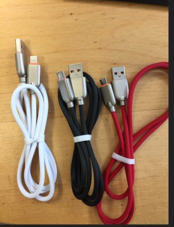 GEMBIRD Premium rubber 8-pin töltő és adat kábel, 2 m, fekete CC-USB2R-AMLM-2M
